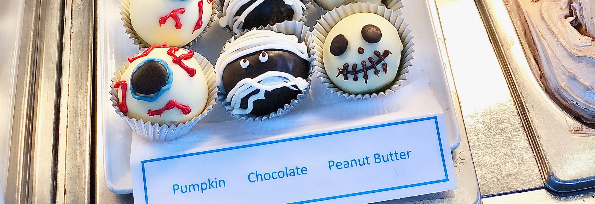 Halloween-themed gelato Frost Bites.